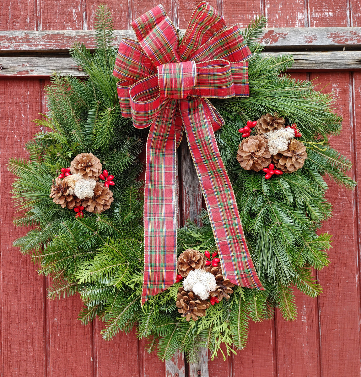 Buffalo Plaid Wreath – Pam's Maine Wreaths